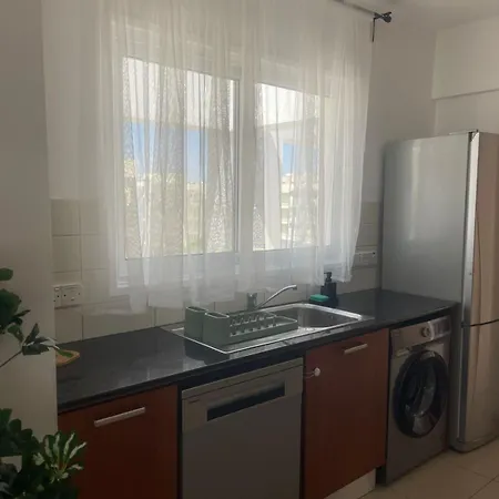 Lazuli Penthouse Center Ap 5 דירה *