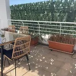 Lazuli Penthouse Center Ap 5 Ларнака