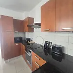 Lazuli Penthouse Center Ap 5 Апартаменти Ларнака