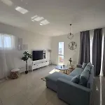 Lazuli Penthouse Center Ap 5 Апартаменти *