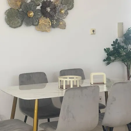Lazuli Penthouse Center Ap 5 Апартаменты