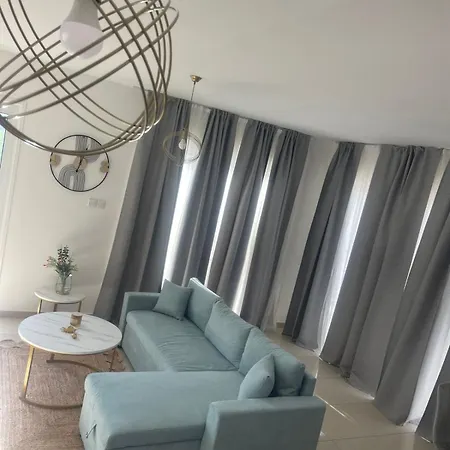 Lazuli Penthouse Center Ap 5