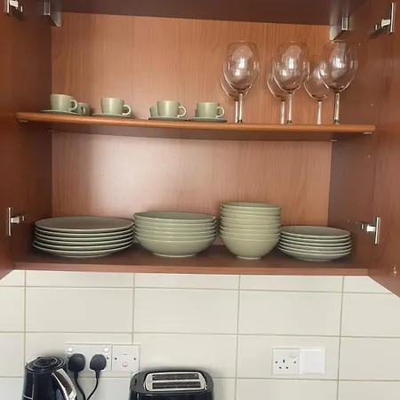 Lazuli Penthouse Center Ap 5 * Larnaca