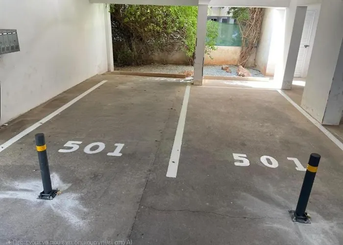 Lazuli Penthouse Center Ap 5 Lägenhet Larnaca