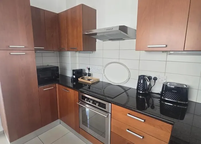 Lazuli Penthouse Center Ap 5 *